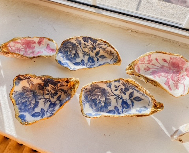 Large Handcrafted Gilded Oyster Ring Dish – Floral & Pearl Collection